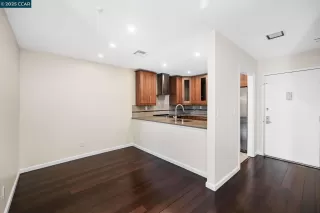 Photo #4: 41104900 Listing