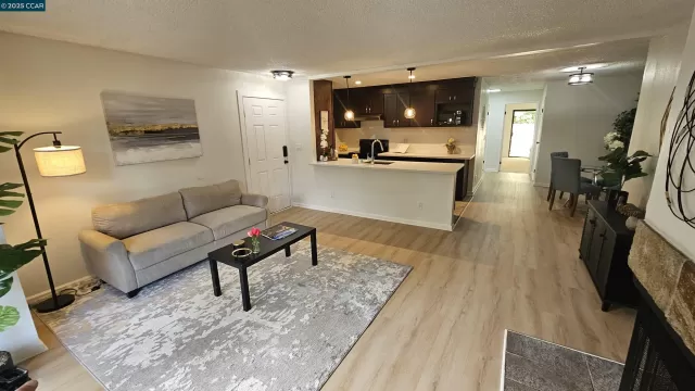 MLS: 41105040 Condo For Sale