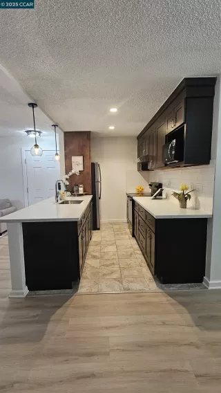 Photo #5: 41105040 Listing 