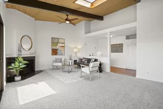 Photo #4: 41105099 Listing