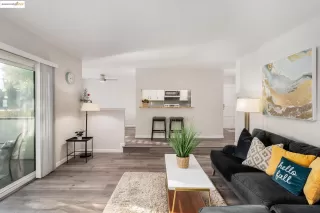 Photo #4: 41105134 Listing