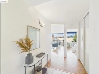 Photo #2: 41105170 Listing 