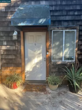 Photo #1: 41105180 Listing