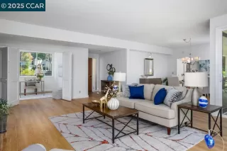 Photo #3: 41105237 Listing 