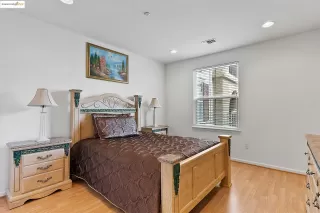 Photo #5: 41105238 Listing 