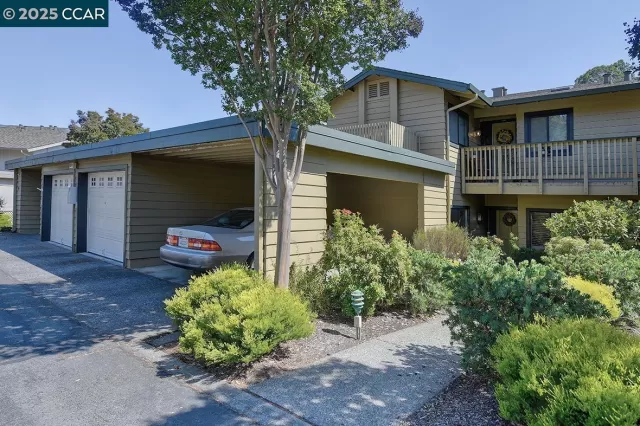 MLS: 41105269 Condo For Sale