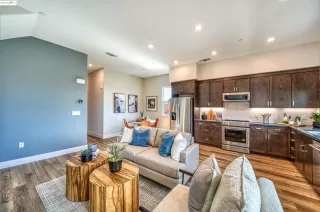 Photo #3: 41105357 Listing 