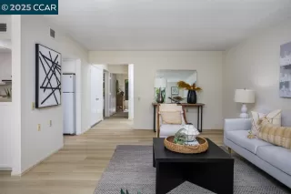 Photo #3: 41105473 Listing 