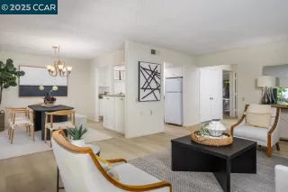 Photo #4: 41105473 Listing 