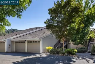 Photo #2: 41105517 Listing 