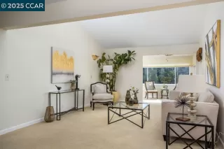 Photo #3: 41105517 Listing 