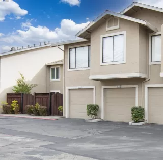 Photo #3: 41105601 Listing