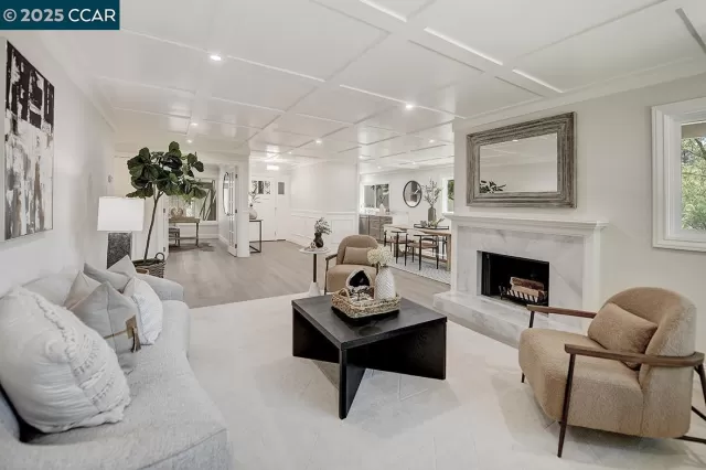 MLS: 41105613 Condo For Sale