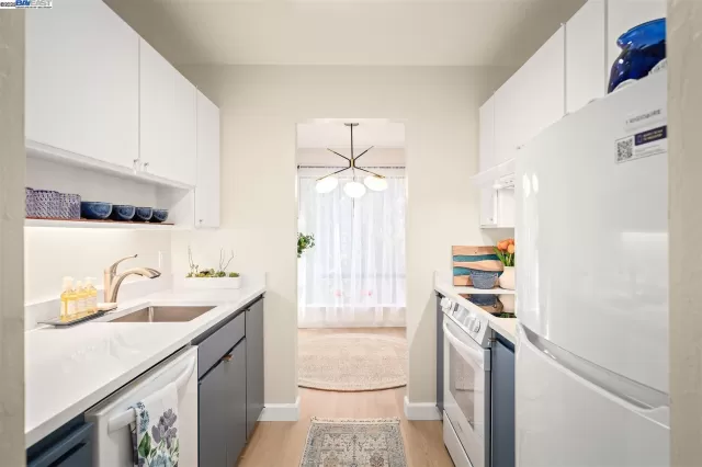 MLS: 41105665 Condo For Sale