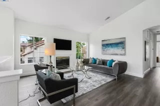 Photo #1: 41105699 Listing 