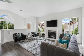 Photo #2: 41105699 Listing 