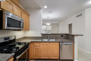 Photo #4: 41105787 Listing