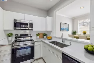 Photo #4: 41105818 Listing 