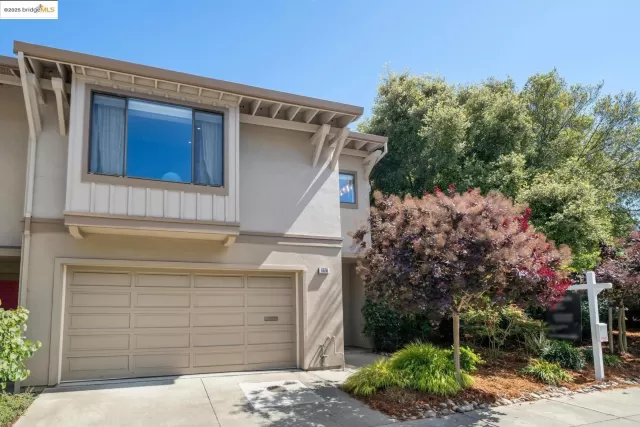 MLS: 41105950 Condo For Sale