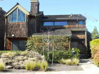 Click for more information on MLS # 41105998 : 725 HARBOR RD More Details about MLS # 41105998 : 725 HARBOR RD