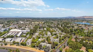 Photo #4: 41106003 Listing