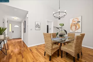 Photo #4: 41106029 Listing 