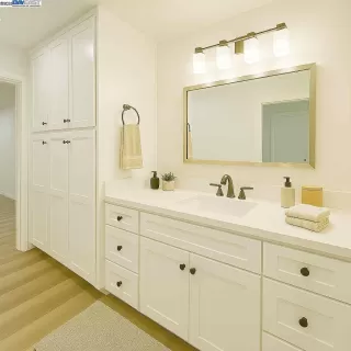 Photo #3: 41106057 Listing