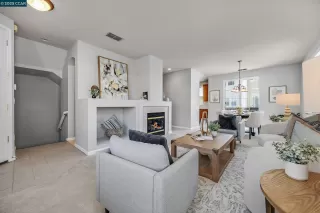 Photo #2: 41106083 Listing