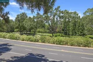 Photo #4: 41106189 Listing 