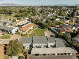 Photo #5: 41106239 Listing 