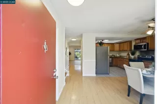 Photo #5: 41106305 Listing