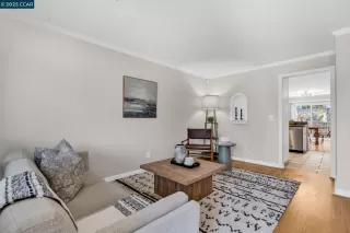 Photo #1: 41106323 Listing 