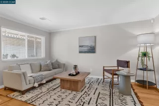 Photo #2: 41106323 Listing 