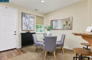 Photo #2: 41106357 Listing 