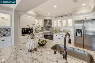 Photo #3: 41106404 Listing