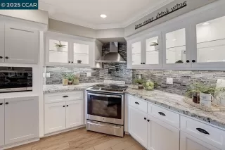 Photo #4: 41106404 Listing