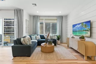 Photo #5: 41106417 Listing