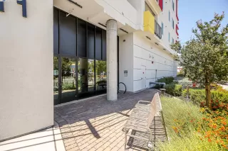 Photo #2: 41106541 Listing