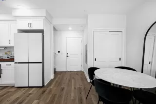 Photo #6: 41106541 Listing