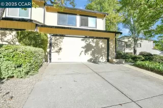 More Details about MLS # 41106631 : 4855 STARFLOWER DR