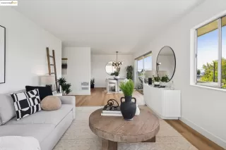 Photo #1: 41106715 Listing