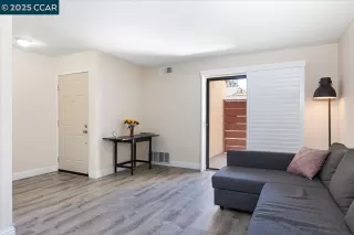 Photo #3: 41106764 Listing