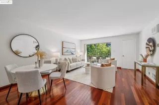 Photo #2: 41106777 Listing 