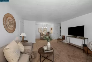 Photo #6: 41106782 Listing 