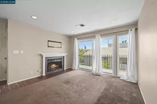 Photo #5: 41106827 Listing