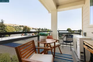 Photo #5: 41106927 Listing 