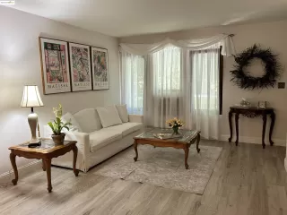 Photo #2: 41106929 Listing 