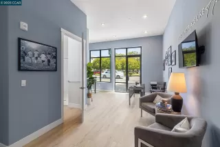 Photo #4: 41106935 Listing