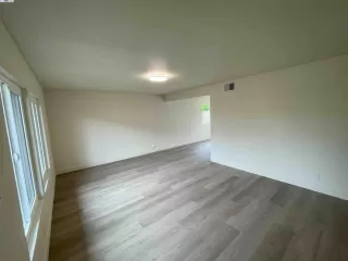 Photo #2: 41106957 Listing 