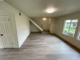 Photo #5: 41106957 Listing 